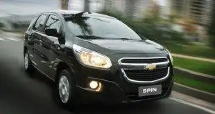 Chevrolet Spin Interior 2018 MPV Auto expo