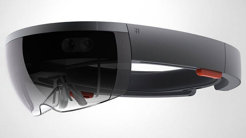 Microsoft HoloLens Available for pre-order